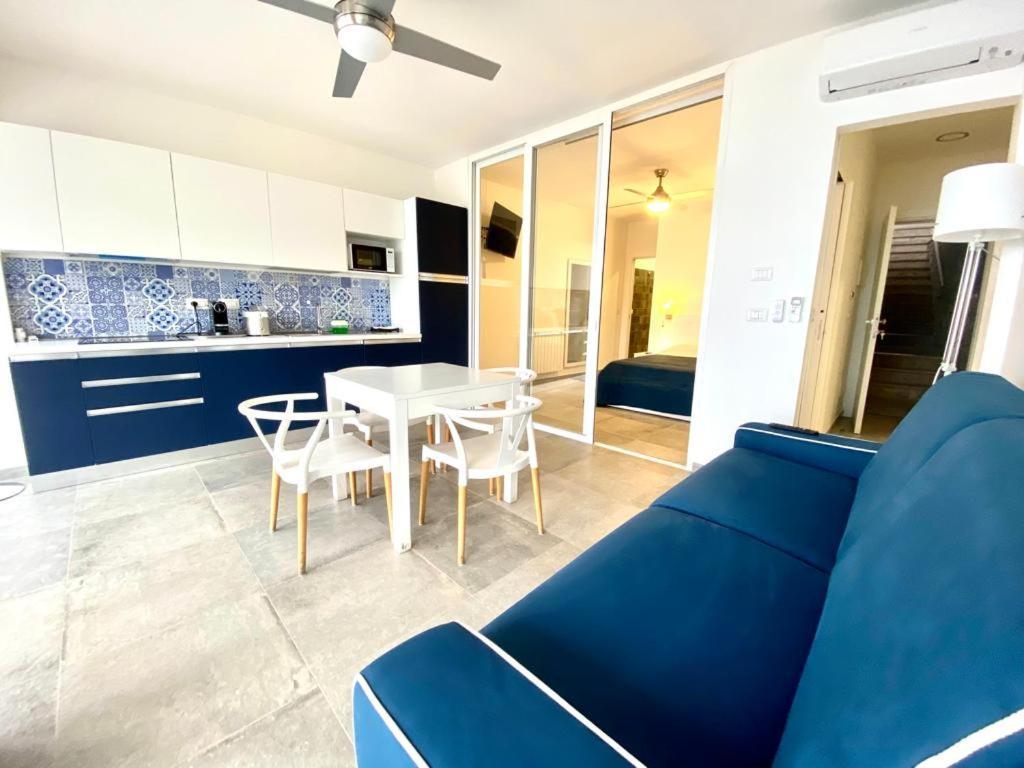 Dream View Suites Taormina Habitación foto